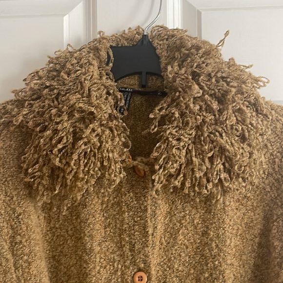 Long Michelle Nicole Cardigan Sweater - Picture 2 of 10